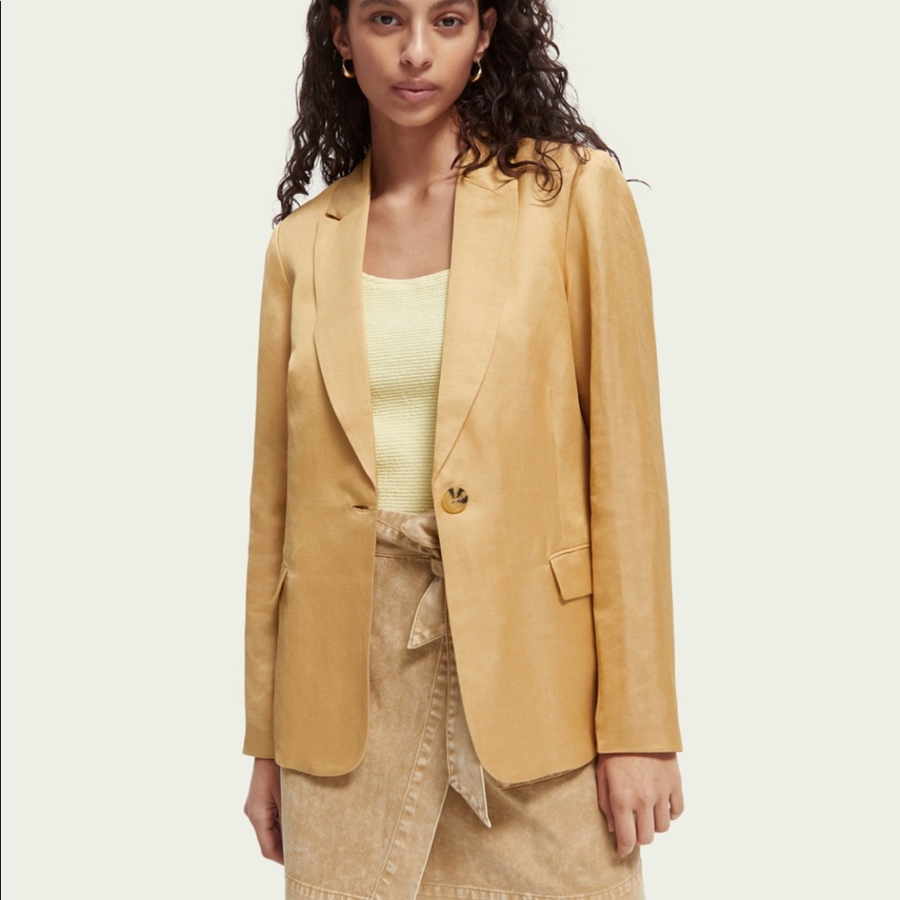 | Women Roaman’s blazer size 14w 
Single-breasted linen-blend blazer ❤️❤️❤️